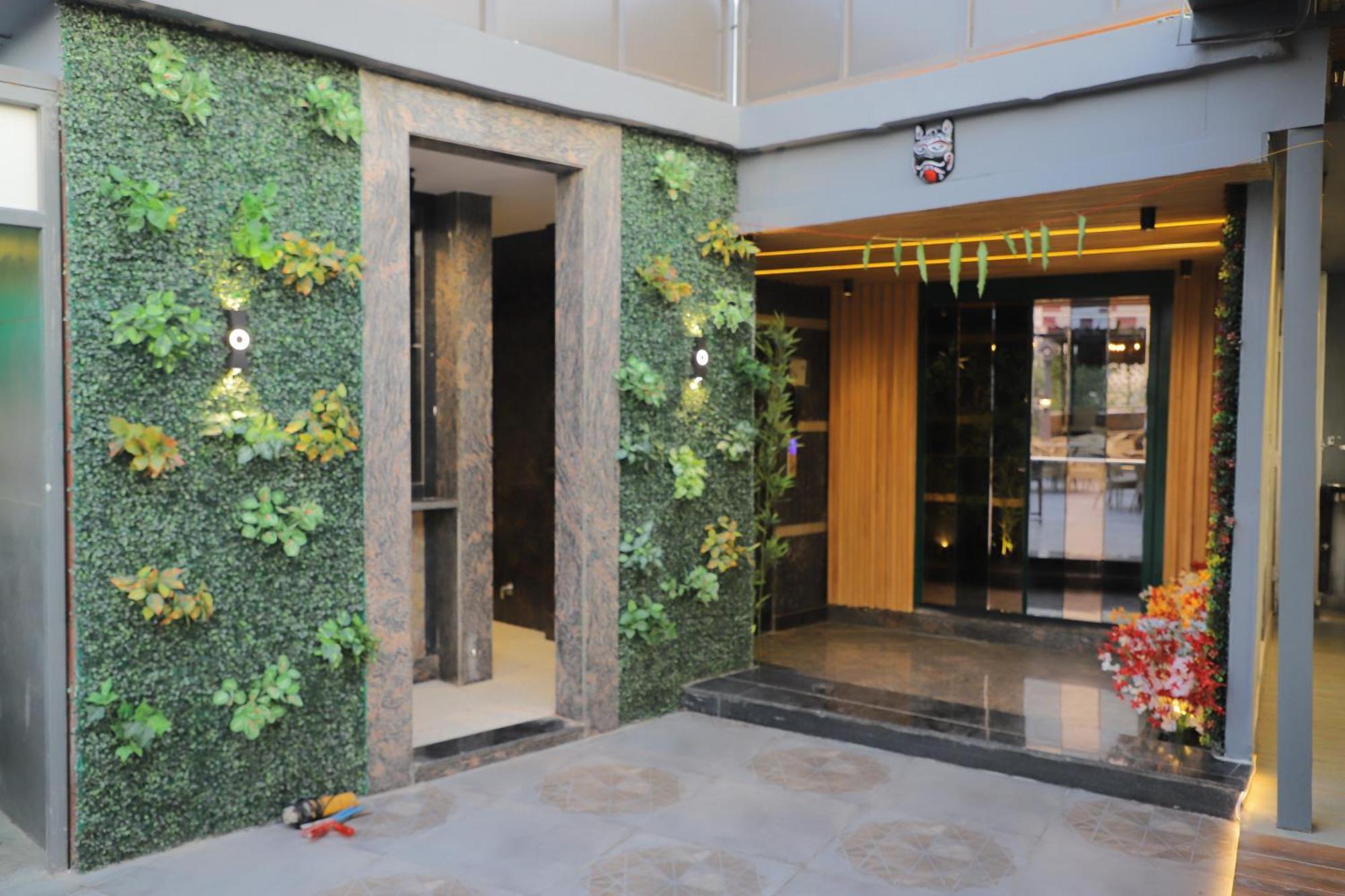 Hotel Haris Mg Road Gurugram Gurgaon Eksteriør bilde