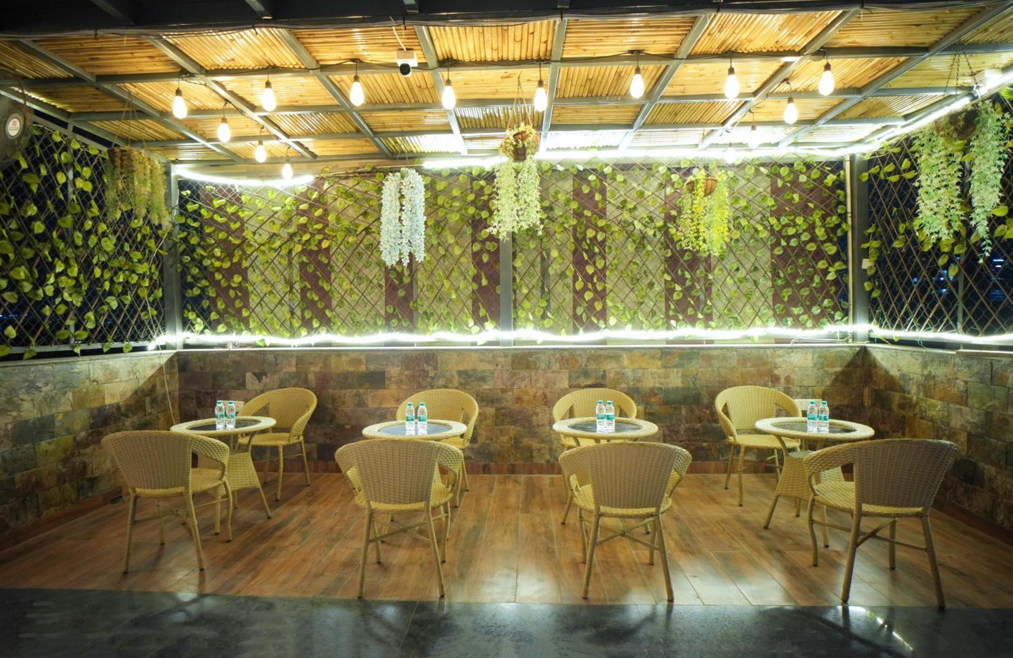 Hotel Haris Mg Road Gurugram Gurgaon Eksteriør bilde