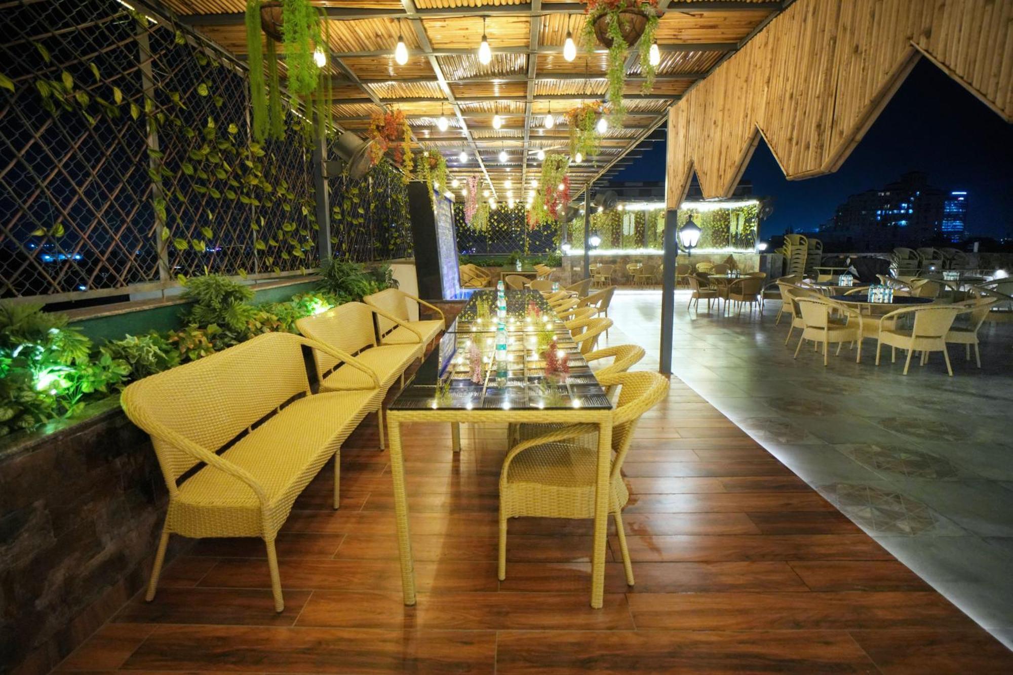 Hotel Haris Mg Road Gurugram Gurgaon Eksteriør bilde