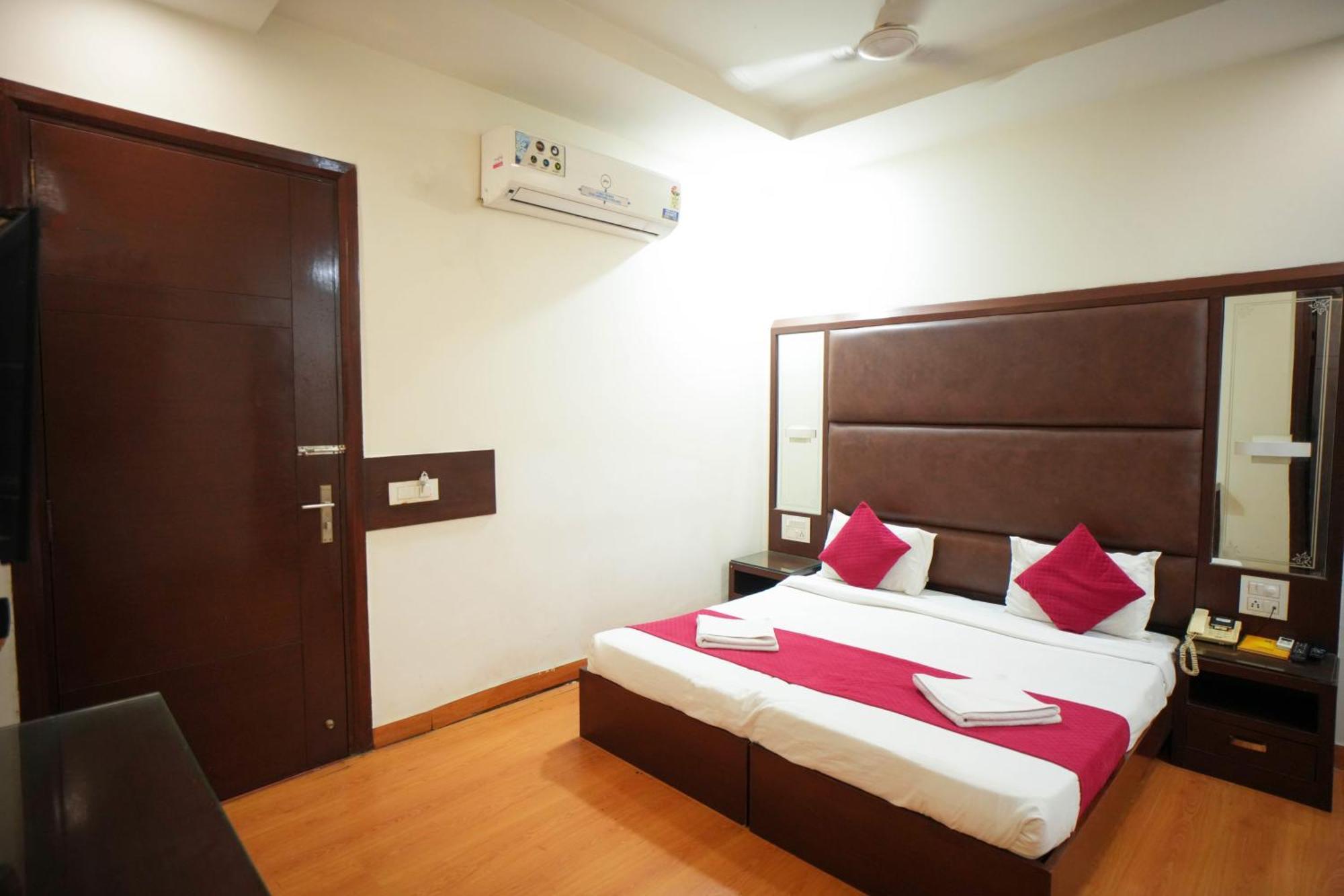 Hotel Haris Mg Road Gurugram Gurgaon Eksteriør bilde
